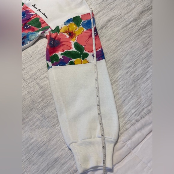 Vintage Jacqe White Floral Patchwork San Francisco Sweatshirt Medium - Picture 6 of 10